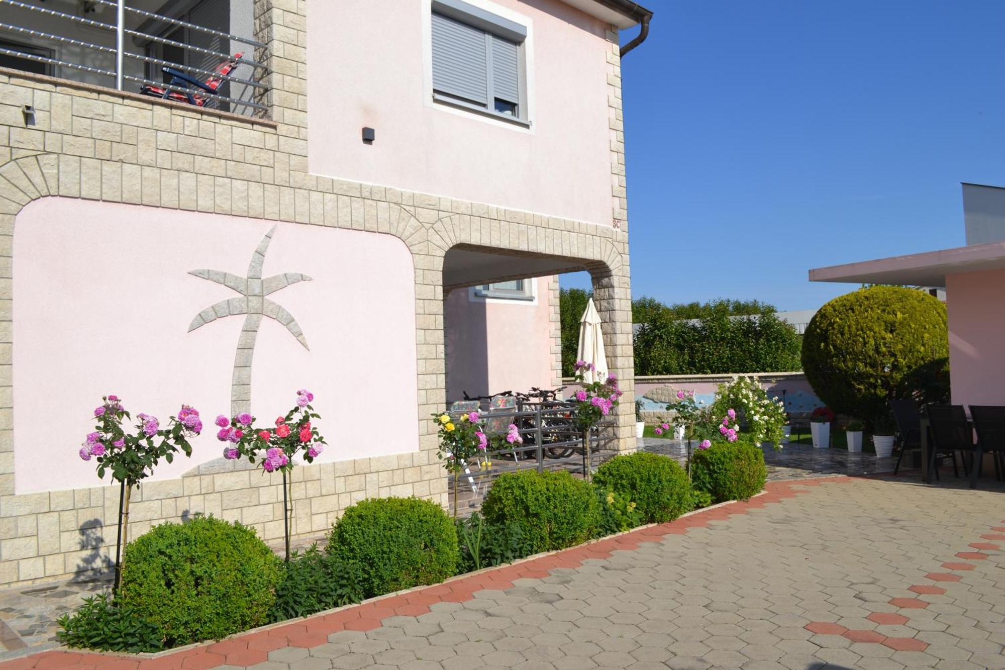 Villa Baldi -Apartmani Danny Tar-Vabriga Exterior foto
